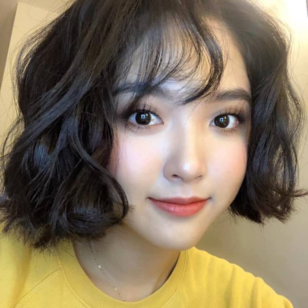 Meet your Posher, Nayoung